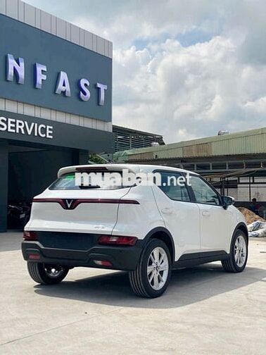 VinFast VF 5 Xe Sẵn - Đủ Màu-Chỉ trả 50tr nhận xe