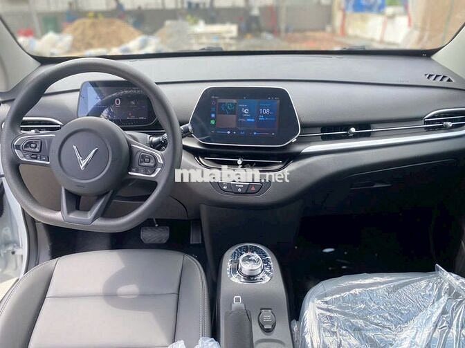 VinFast VF 5 Xe Sẵn - Đủ Màu-Chỉ trả 50tr nhận xe