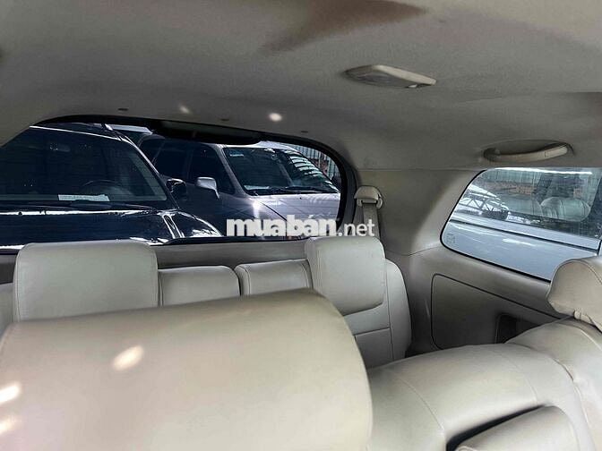 Toyota Innova 2008 V - 170000 km