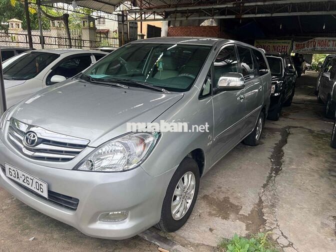 Toyota Innova 2008 V - 170000 km
