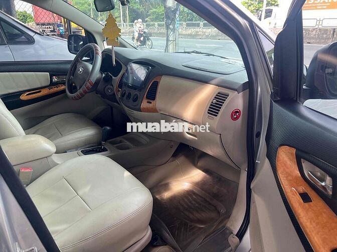 Toyota Innova 2008 V - 170000 km