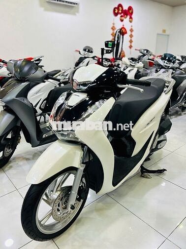 SH125iABS2025 Trắng panda 1000km