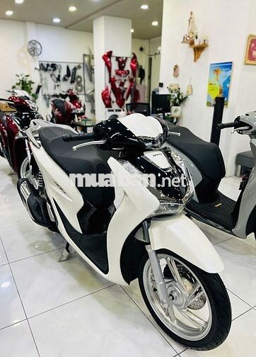 SH125iABS2025 Trắng panda 1000km