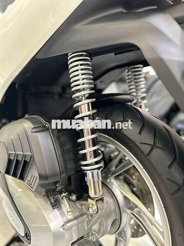 SH125iABS2025 Trắng panda 1000km
