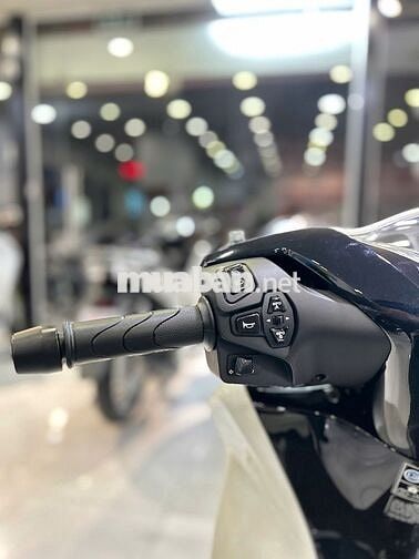 SH125iABS2025 Trắng panda 1000km
