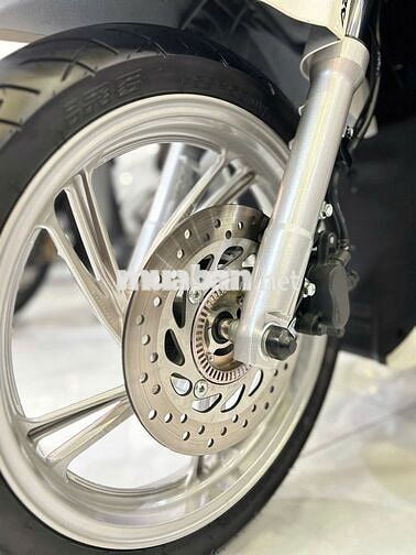 SH125iABS2025 Trắng panda 1000km