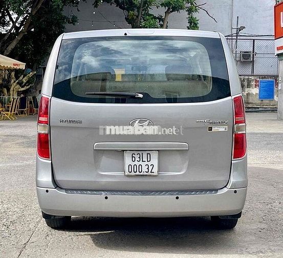Hyundai Starex 2011