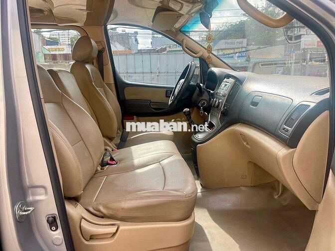 Hyundai Starex 2011