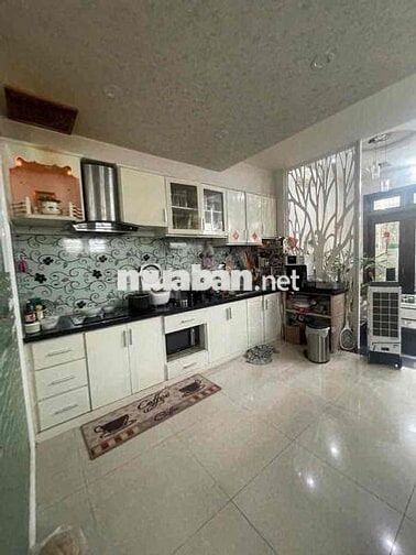 chủ cho thuê nhà nguyên căn 4 Tầng Đường Ông Ích Khiêm - Hải Châu