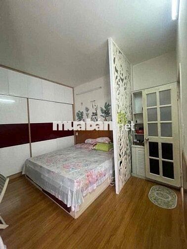 chủ cho thuê nhà nguyên căn 4 Tầng Đường Ông Ích Khiêm - Hải Châu