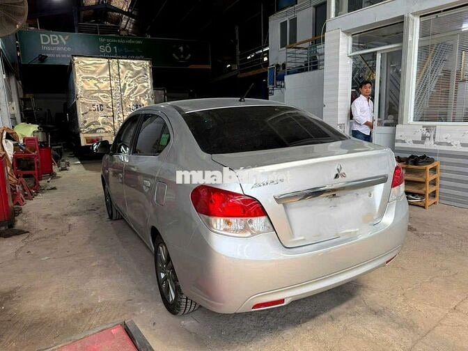 Mitsubishi Attrage 2018 Số sàn Bạc