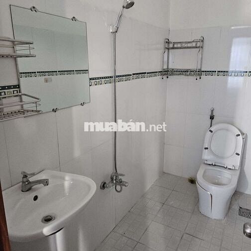 cho thuê nhà nguyên căn 2pn, 2wc đầy đủ nội thất