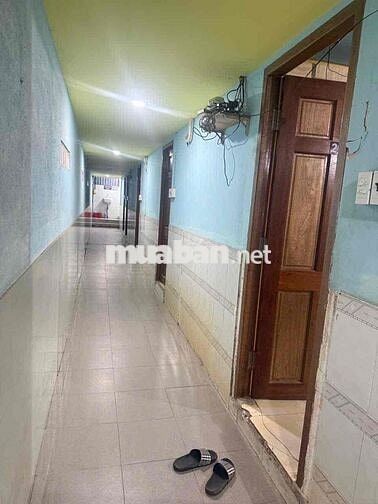 SANG QUÁN ĂN SÂN VƯỜN – 6 PHÒNG KARAOKE VIP , DT : 1400 m2, Thuê rẻ 12