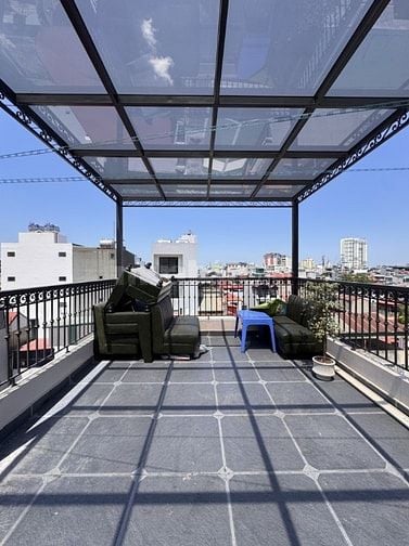 Phố Hoàng Như Tiép – Long Biên – 83 M2 – 7 T – MT 4 M – Giá 17.8 Tỷ. 