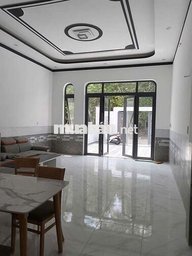 nhà đẹp gần chợ chánh lưu 126m