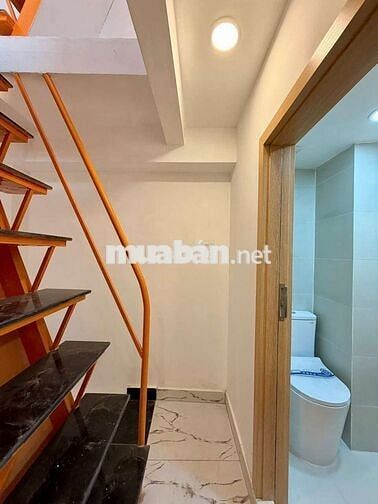 Quận 1, Trần Hưng Đạo thông Bùi viện, DTSD 38m2,hẻm 3m 1 sẹc 20m