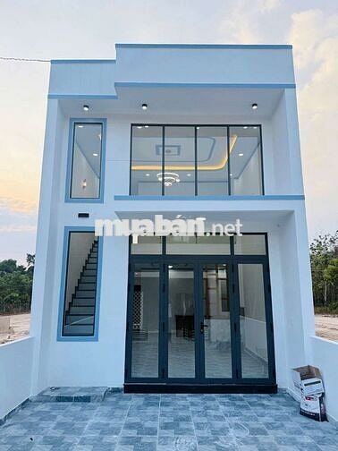 Bán nhà mới sổ sẵn gần chợ Bến Cát Bình Dương