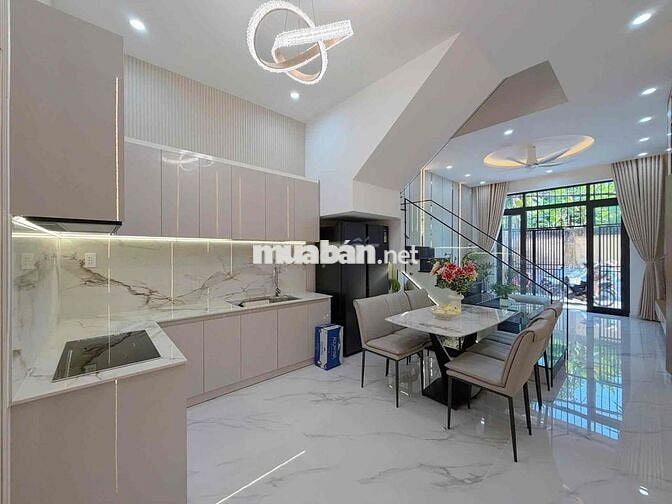 🏡 NHÀ MỚI TINH – 3 TẦNG 3 MÊ – FULL NỘI THẤT XỊN SÒ – VÀO Ở NGAY