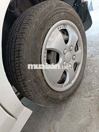 Mazda 323 2000 Trắng
