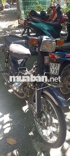 Honda Super Cub 82 Xanh đậm