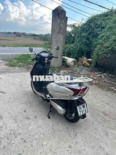 Honda Lead 2009 màu Bạc