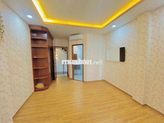 CHO THUÊ NHÀ ĐẸP 4 TẦNG THANG MÁY 6PN 6WC GIÁ 35tr/th