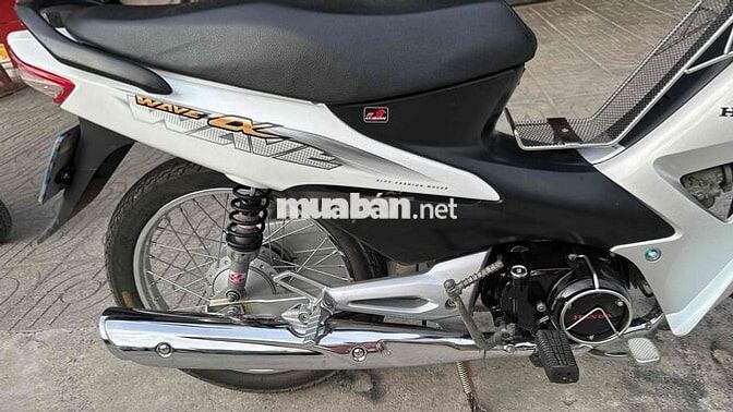 Wave Alpha 100 2014 Trắng đen ( hỗ trợ góp )
