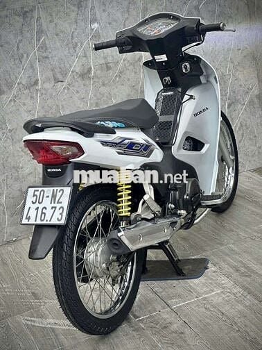 Honda Wave RSX màu Trắng