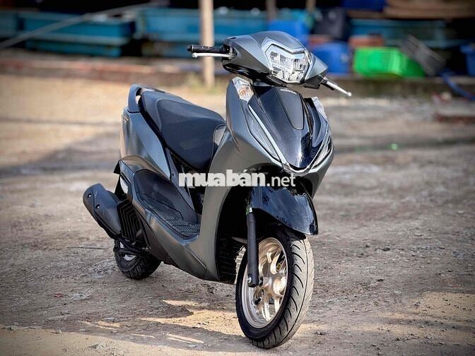 Honda Lead 4Val 2025 Xám đen
