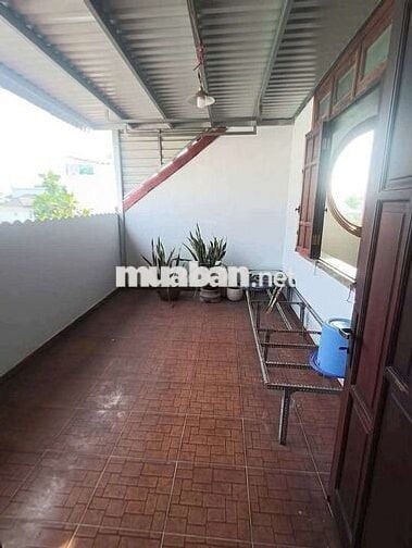 BIỆT THỰ 200M2 NGAY CHỢ THỦ ĐỨC, ĐẶNG VĂN BI. 2LẦU 5PN 5WC SÂN ĐẬU OTO