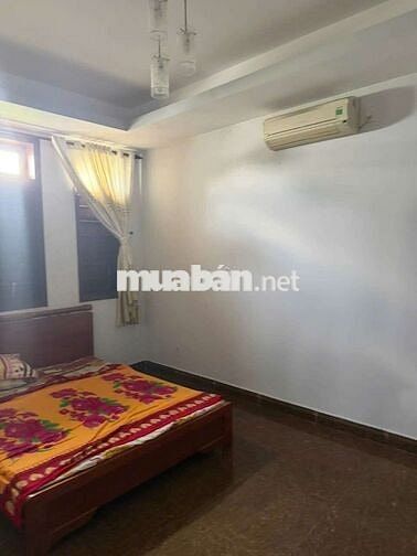 BIỆT THỰ 200M2 NGAY CHỢ THỦ ĐỨC, ĐẶNG VĂN BI. 2LẦU 5PN 5WC SÂN ĐẬU OTO