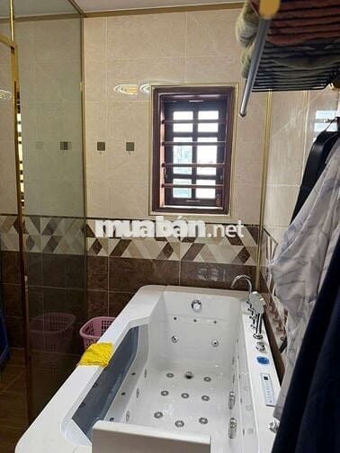BIỆT THỰ 200M2 NGAY CHỢ THỦ ĐỨC, ĐẶNG VĂN BI. 2LẦU 5PN 5WC SÂN ĐẬU OTO
