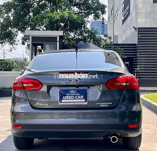 Ford Focus 2016 Xám 73.000 km