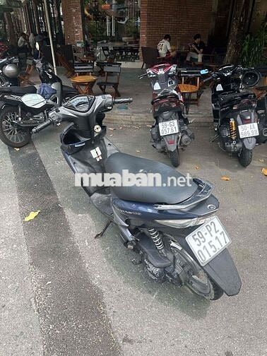 Yamaha Luvias Fi màu Xám
