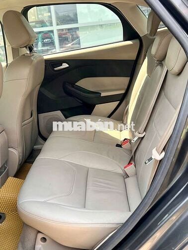 Ford Focus 2016 Xám 73.000 km