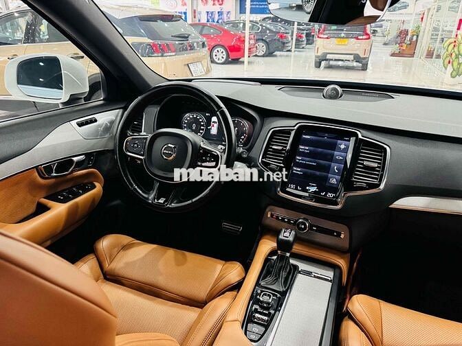 Volvo XC90 T6 R-Design AWD Trắng