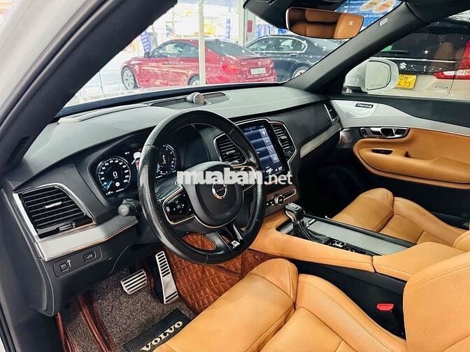 Volvo XC90 T6 R-Design AWD Trắng
