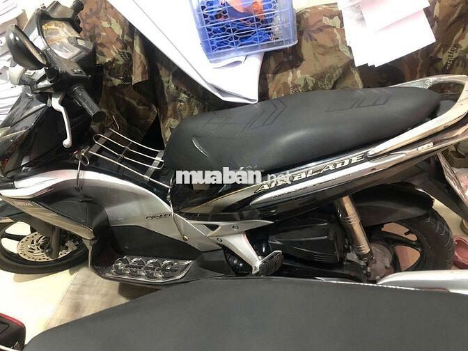 Honda Air Blade Đen