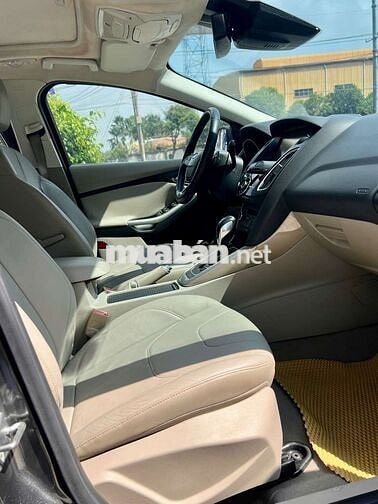 Ford Focus 2016 Xám 73.000 km