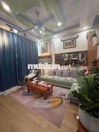 NHÀ MẶT TIỀN đg TRẦN CAO VÂN sát Trường THÁI PHIÊN, MỞ MẮT là CÓ TIỀN