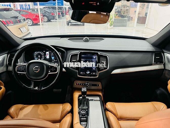 Volvo XC90 T6 R-Design AWD Trắng