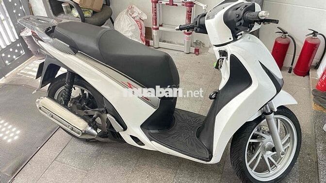 Honda SHVN 2013 150cc Trắng