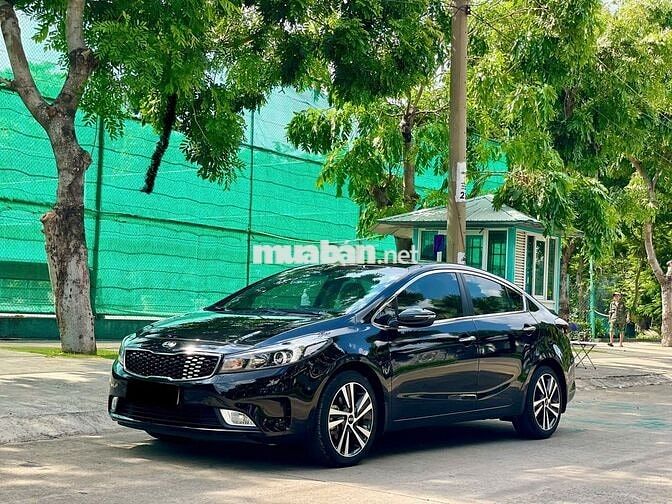 Kia Cerato 2018 Số sàn 17.000km Đen