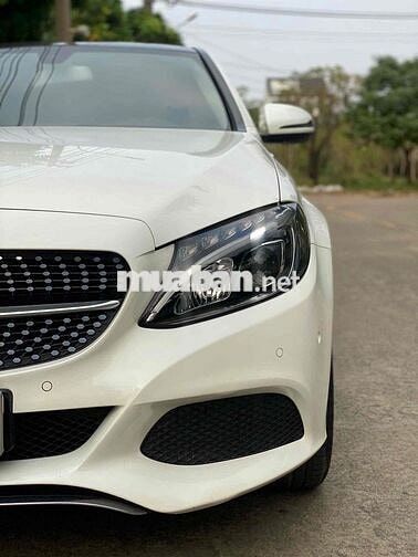 Mercedes C200 2018 2.0 50.000km Trắng