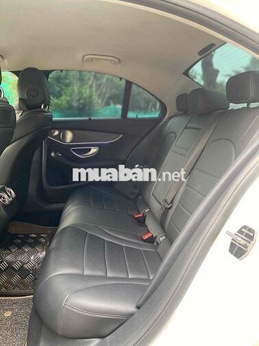 Mercedes C200 2018 2.0 50.000km Trắng