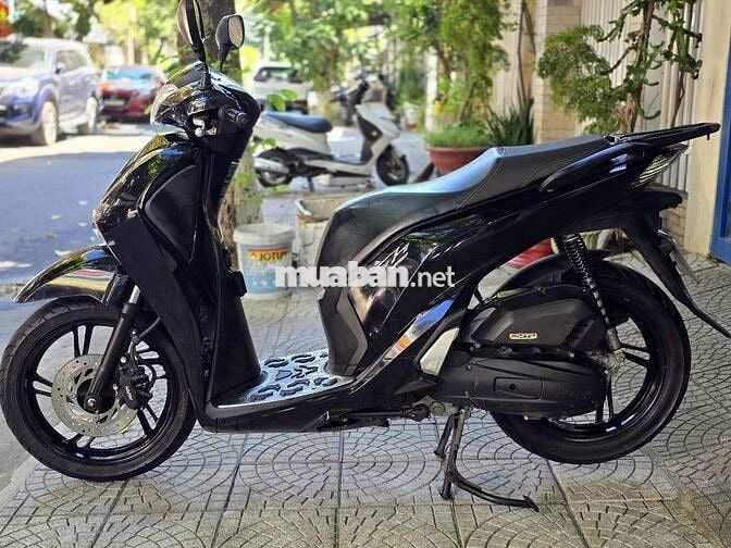 Honda SH Đen bóng đời mới