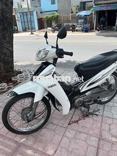 Yamaha Sirius 2012 Trắng Đã sử dụng