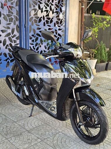 Honda SH Đen bóng đời mới