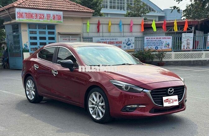 Mazda 3 2018 2.0 Cao Cấp Đỏ 8 vạn km