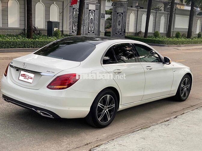 Mercedes C200 2018 2.0 50.000km Trắng